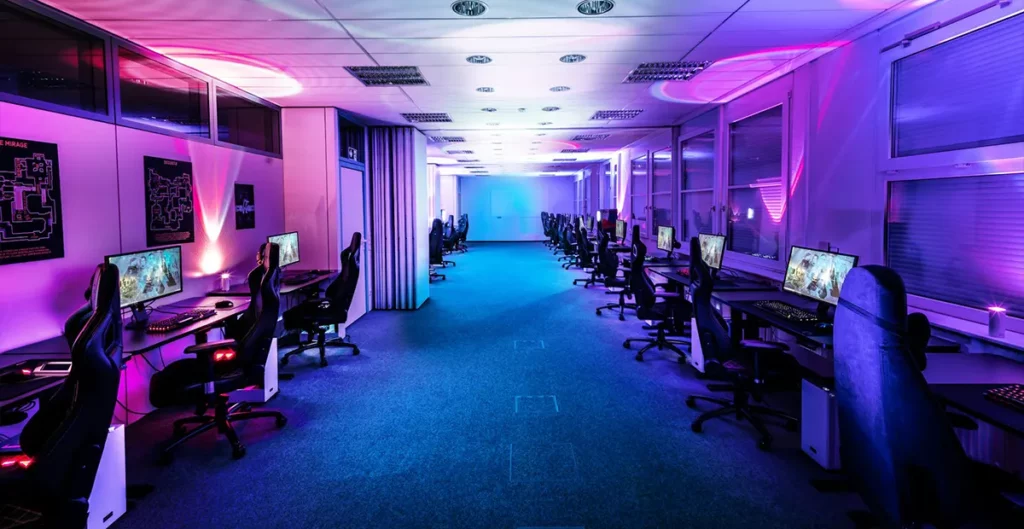 راهنمای عملی چک‌لیست طراحی نورپردازی گیمینگ