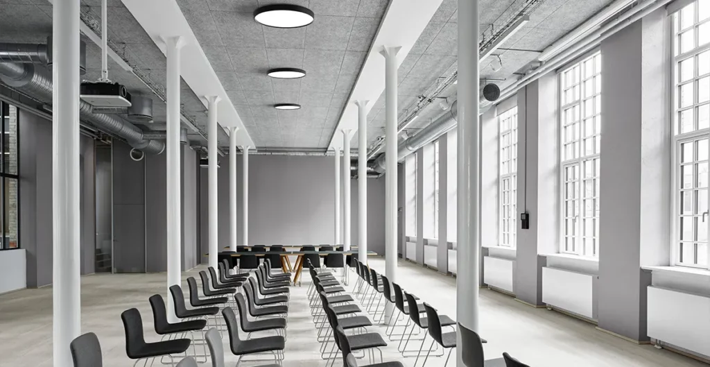 مراکز درمانی و بیمارستان‌ها