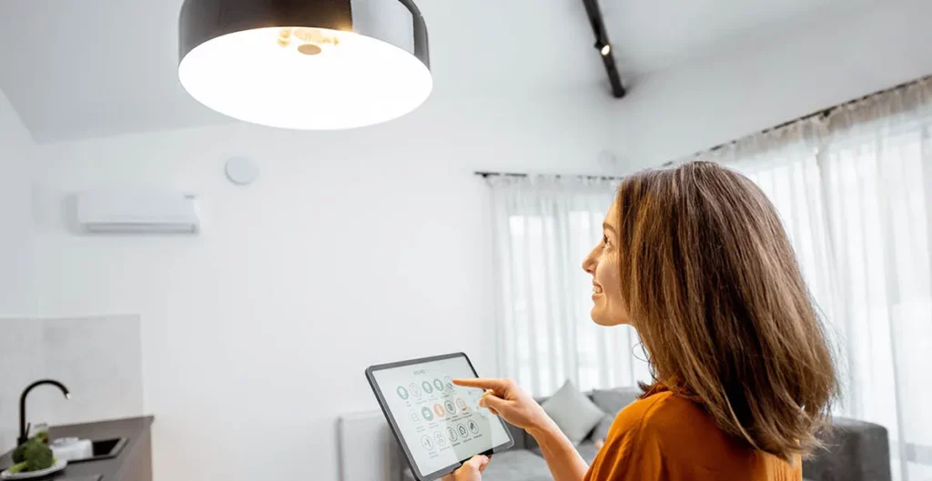 کنترل و هوشمندسازی (Lighting Control)