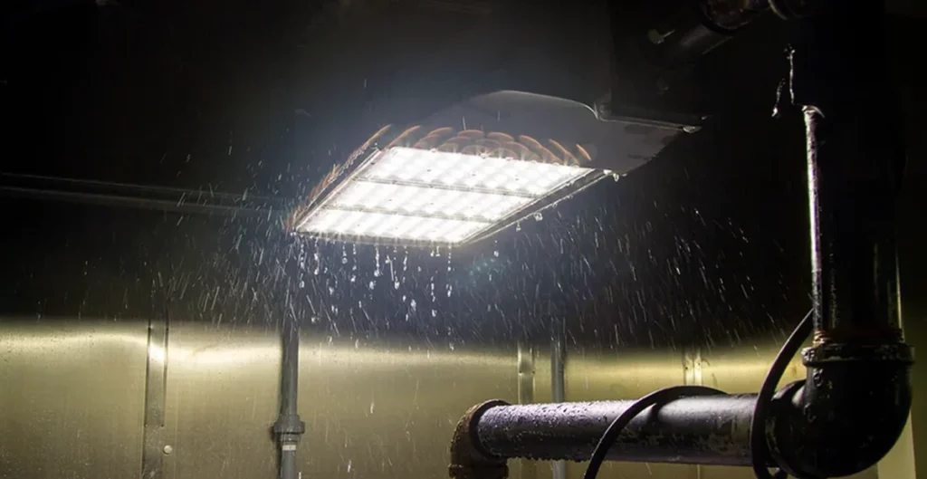 رمزگشایی کدهای فنی-استانداردهای الزامی در محیط‌های صنعتی