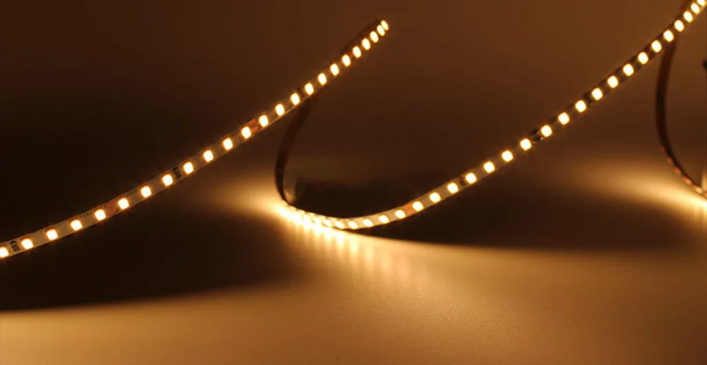 یکنواختی رنگ و بینینگ LED