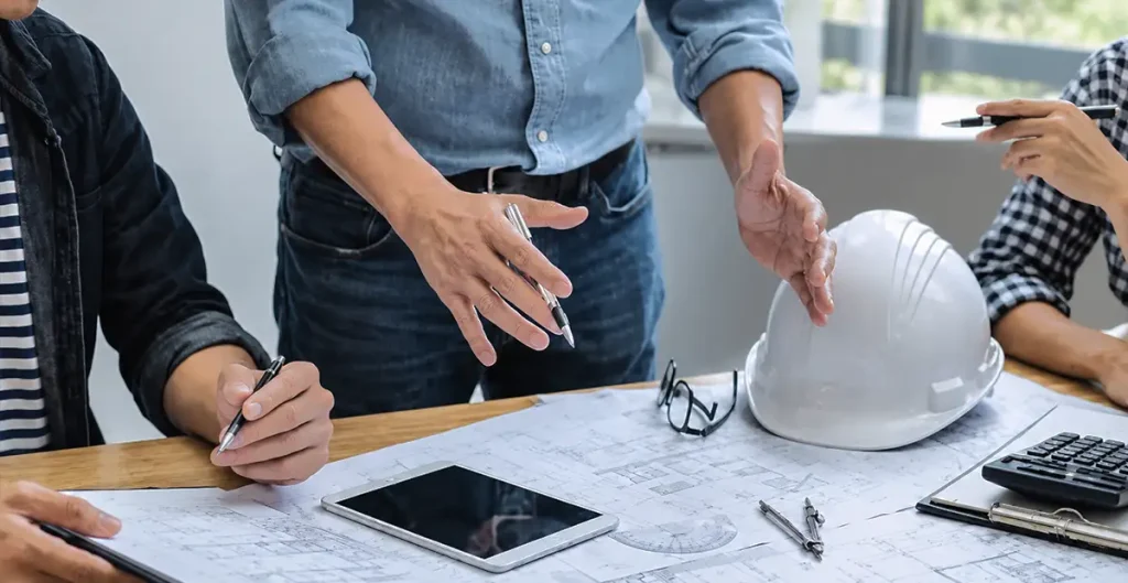 ماتریس مقایسه جامع سیستم تفکیک سنتی در برابر سیستم یکپارچه نور و هوا